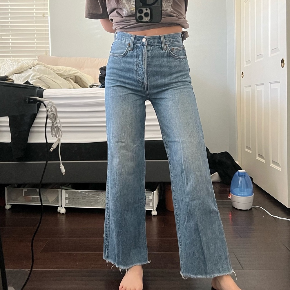 Aritzia Denim Forum Farrah High Rise Wide Leg Jeans 28L